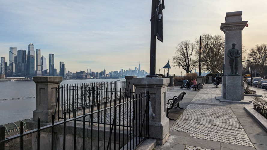 NYC_2024-02-08 15-07-47_PXL_20240208_200747437